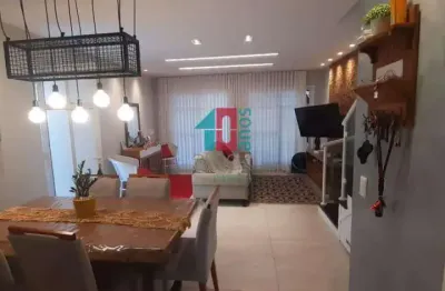 Recreio dos Bandeirantes | Casa de Condomínio 4 quartos, sendo 3 suites