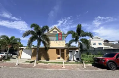 Recreio dos Bandeirantes | Casa de Condomínio 4 quartos, sendo 4 suites