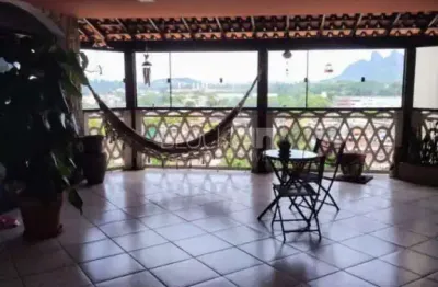 Taquara | casa de condomínio 4 quartos, sendo 2 suites