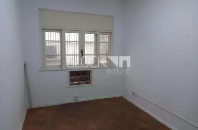 Sala comercial para alugar na Estrada do Portela, --, Madureira, Rio de Janeiro