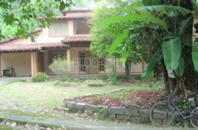 Recreio dos bandeirantes | casa 3 quartos, sendo 1 suite