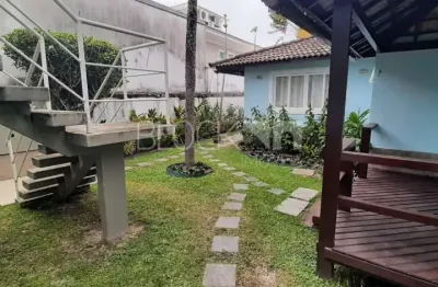 Barra da tijuca | casa de condomínio 5 quartos, sendo 3 suites