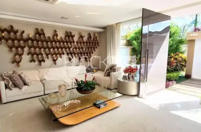 Recreio dos Bandeirantes | Casa de Condomínio 4 quartos, sendo 3 suites