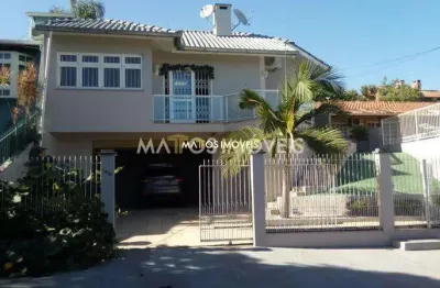 Casa com 4 dormitórios à venda, 174 m² por R$ 745.000,00 - Jardim América - São Leopoldo/RS