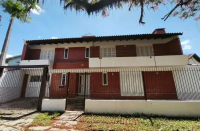 Sobrado à venda em São Leopoldo, Jardim América - 220m² - Churrasqueira, Closet, Hidro