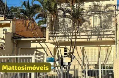 Sobrado com 3 dormitórios à venda, 219 m² por R$ 695.000,00 - Centro - São Leopoldo/RS