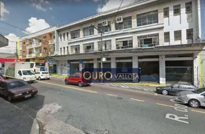 Prédio comercial  esquina com 4.000m², próximo a paes de barros
