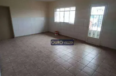 Casa com 3 quartos para alugar na Avenida Manuel Pimentel, Parque Santa Madalena, São Paulo