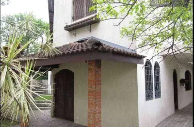 Sobrado com 298m² , com 3 dorm. e 1 suíte - so 180818v