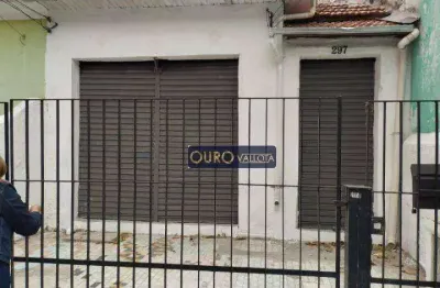 Casa comercial para alugar na Rua Marina Crespi, Mooca, São Paulo