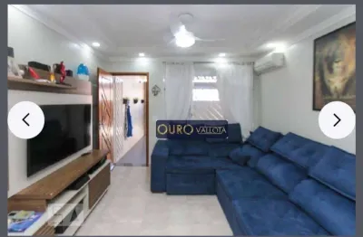 Sobrado com 125m², 3 dormitórios, 2 vagas de garagem à venda na vila santa clara