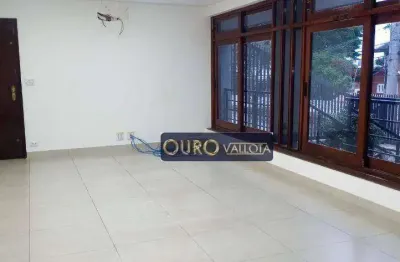 Casa com 3 quartos para alugar na Rua Campos Novos, Vila Zelina, São Paulo