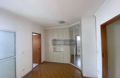 Casa com 3 quartos para alugar na Rua Luiza Canero, Água Rasa, São Paulo