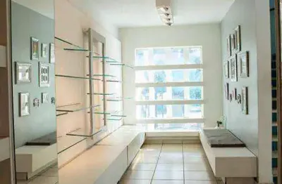 Ponto comercial com 4 salas para alugar na Rua Ximbó, Aclimação, São Paulo