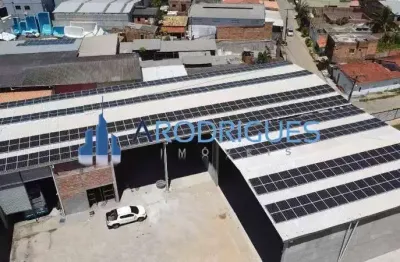 Galpão industrial em condomínio de alto padrão em camaçari-ba: 10 salas, 5 banheiros, 15 vagas de garagem, 3.000,00 m² de área.