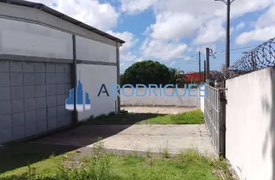 Galpão comercial com 5 salas e 10 vagas de garagem em  castelo branco, salvador-ba - imperdível!