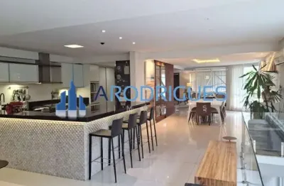 Imponente casa à venda de alto padrão em alphaville i, salvador-ba: 6 quartos, 6 suítes, 6 salas, 10 banheiros, 8 vagas de garagem.