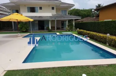 Belíssima casa à venda com 2 pavimentos no bairro busca vida (abrantes) tem 600 m² com 4/4 quartos sendo 4 suítes.