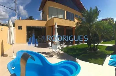 Excelente casa de alto padrão, à venda,  com 4 suítes, toda reformada - opção de venda porteira fechada!