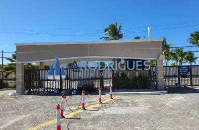 Oportunidade de casa à venda na praia do flamengo espaçosa e arejada em condomínio fechado!