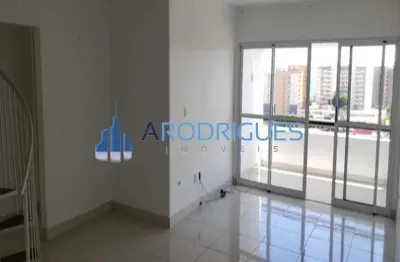 Excelente cobertura à venda com vista mar, nascente no rio vermelho!