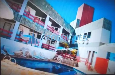 Vendo  hotel  com 30 suítes em salvador  em frente ao mar, lugar de muito movimento