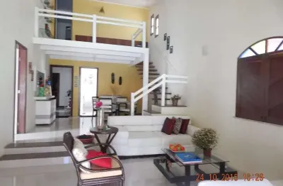 Imperdível casa à venda em salvador-ba, pituaçu: 4 quartos, 1 suíte, 2 banheiros, 15 vagas de garagem, 600m² de área.