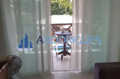 Imperdível oportunidade de adquirir casa em condomínio no monte gordo, camaçari-ba! 2 quartos, 1 suíte, 1 sala, 2 vagas de garagem, 77m² de área.