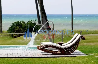 Terreno de 603m² em condomínio de alto padrão na praia do forte: oportunidade imperdível!