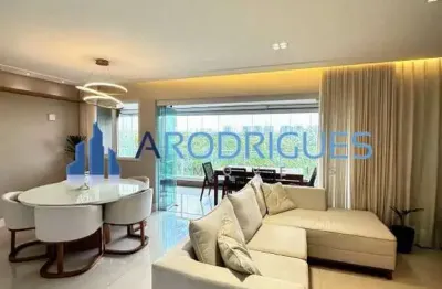 Apartamento à Venda em Patamares - 2 Quartos, 1 Suíte, 2 Banheiros, 110m² - Porteira Fechada, Reformado e Fino Acabamento.