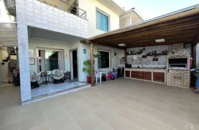 Casa para venda em lauro de freitas, buraquinho, 4 dormitórios, 4 suítes, 5 banheiros, 2 vagas