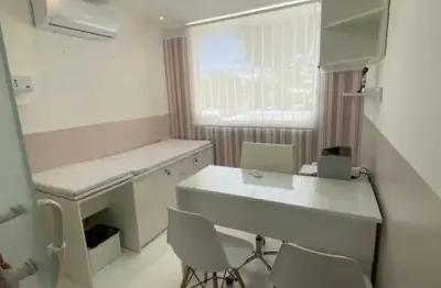 Sala Comercial para Locação em Lauro de Freitas, Vilas Do Atlântico, 2 banheiros