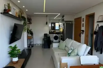 Apartamento para Venda em Lauro de Freitas, Buraquinho, 2 dormitórios, 2 suítes, 3 banheiros, 1 vaga