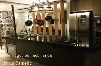 Casa à venda no coração de indaiatuba: casa recém-reformada com terreno amplo e edícula