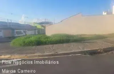 Terreno de esquina no jardim monte carlo: ideal para uso residencial ou comercial