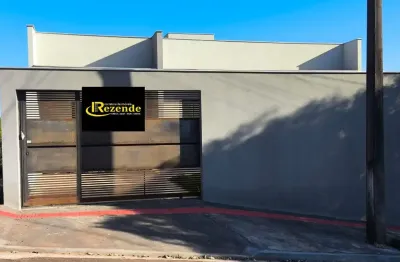 Casa com 2 quartos à venda no Colinas, Londrina 