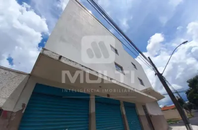 Apartamento com 3 quartos para alugar no Tibery, Uberlândia 
