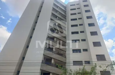 Apartamento com 3 quartos para alugar no Centro, Uberlândia 