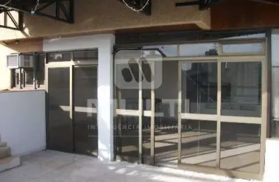 Cobertura com 3 quartos para alugar no Martins, Uberlândia 