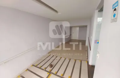 Casa comercial para alugar no Centro, Uberlândia 