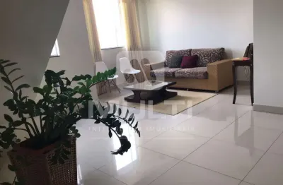Cobertura com 3 quartos para alugar no Brasil, Uberlândia 