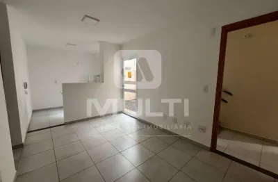 Apartamento com 2 quartos para alugar no Grand Ville, Uberlândia 