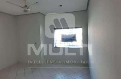 Casa comercial para alugar no Martins, Uberlândia 