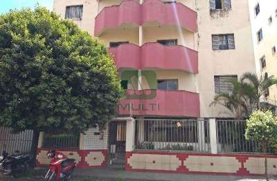 Apartamento com 2 quartos para alugar no Santa Maria, Uberlândia 