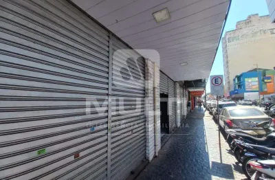 Sala comercial para alugar no Centro, Uberlândia 