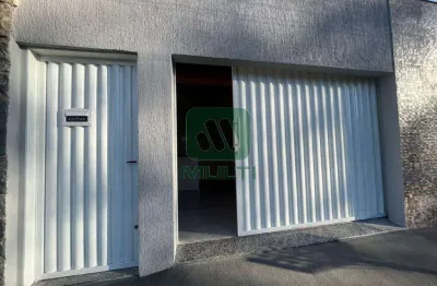 Casa com 1 quarto para alugar no Tibery, Uberlândia 