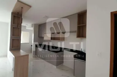 Apartamento com 3 quartos para alugar no Santa Mônica, Uberlândia 