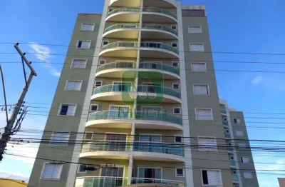 Apartamento com 2 quartos para alugar no Martins, Uberlândia 