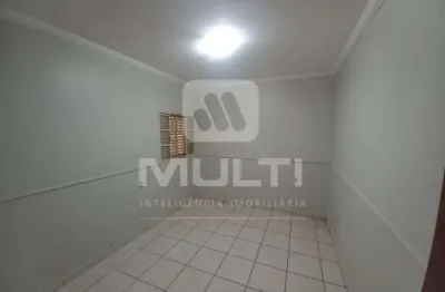 Casa comercial para alugar no Copacabana, Uberlândia 