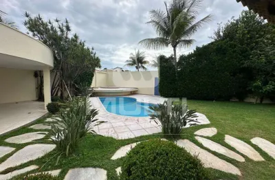 Casa com 4 quartos para alugar no Jardim Karaíba, Uberlândia 